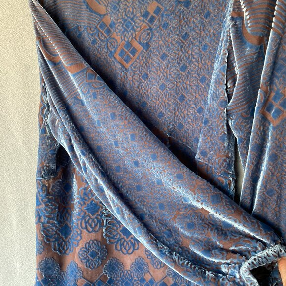 Hale Bob Blue Burnout Velvet Sheer Boho Blouse Size XS | Long Sleeve Peasant Top - Picture 7 of 7